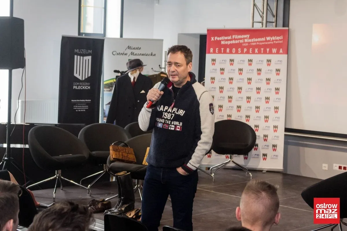 Pamięć o niezłomnych w Ostrowi Mazowieckiej jest bezpieczna (zdjęcia, wideo)