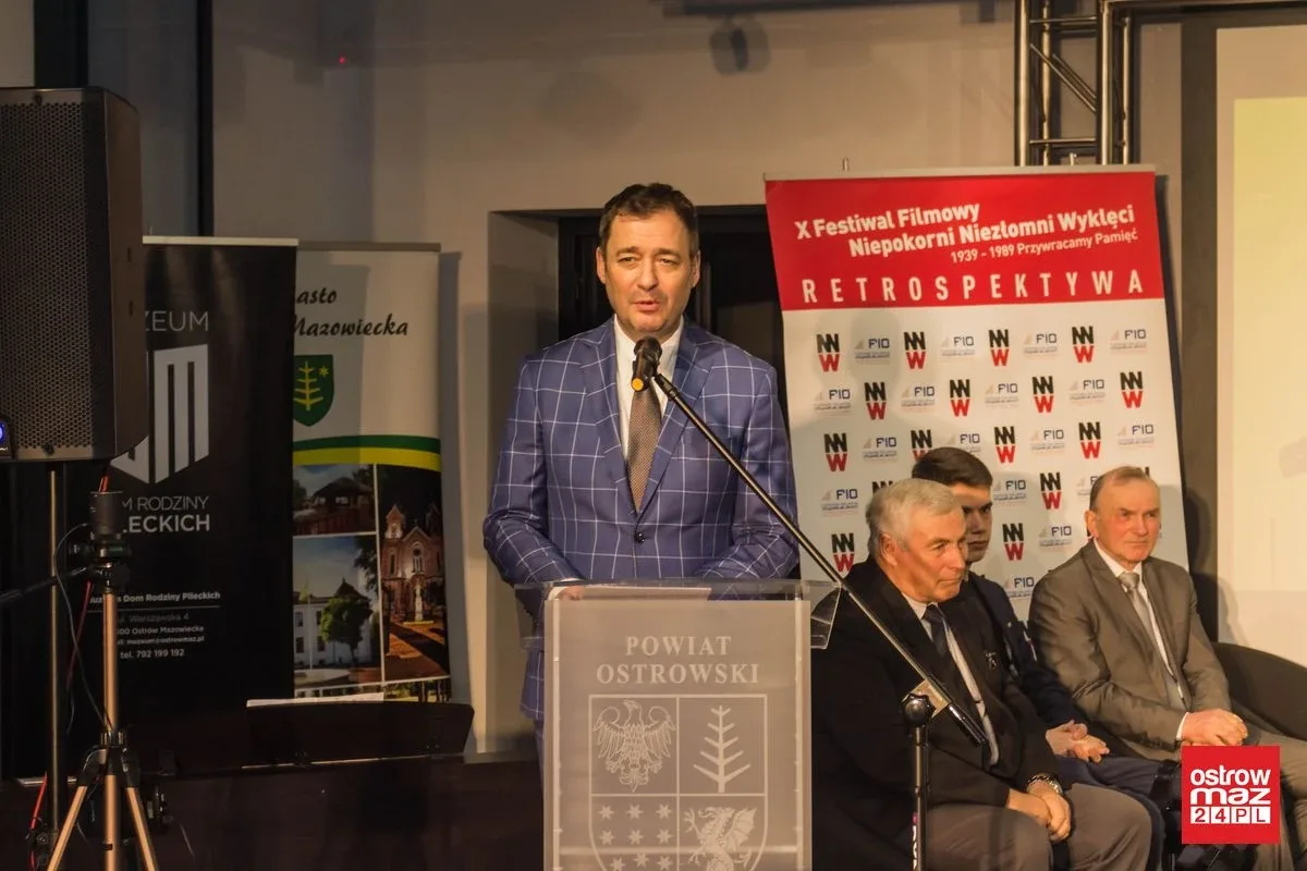 Pamięć o niezłomnych w Ostrowi Mazowieckiej jest bezpieczna (zdjęcia, wideo)