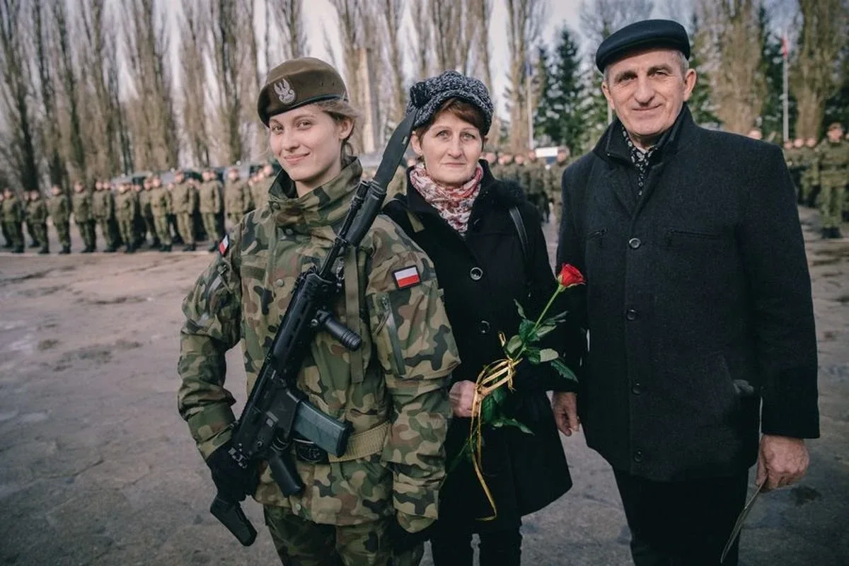 24 żołnierki w Komorowie. Kobiety w wojskach obrony terytorialnej (zdjęcia)
