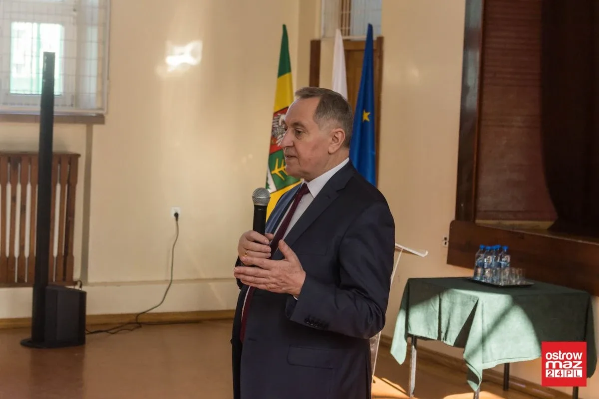 Minister środowiska spotkał się z mieszkańcami Ostrowi Mazowieckiej (zdjęcia, wideo)