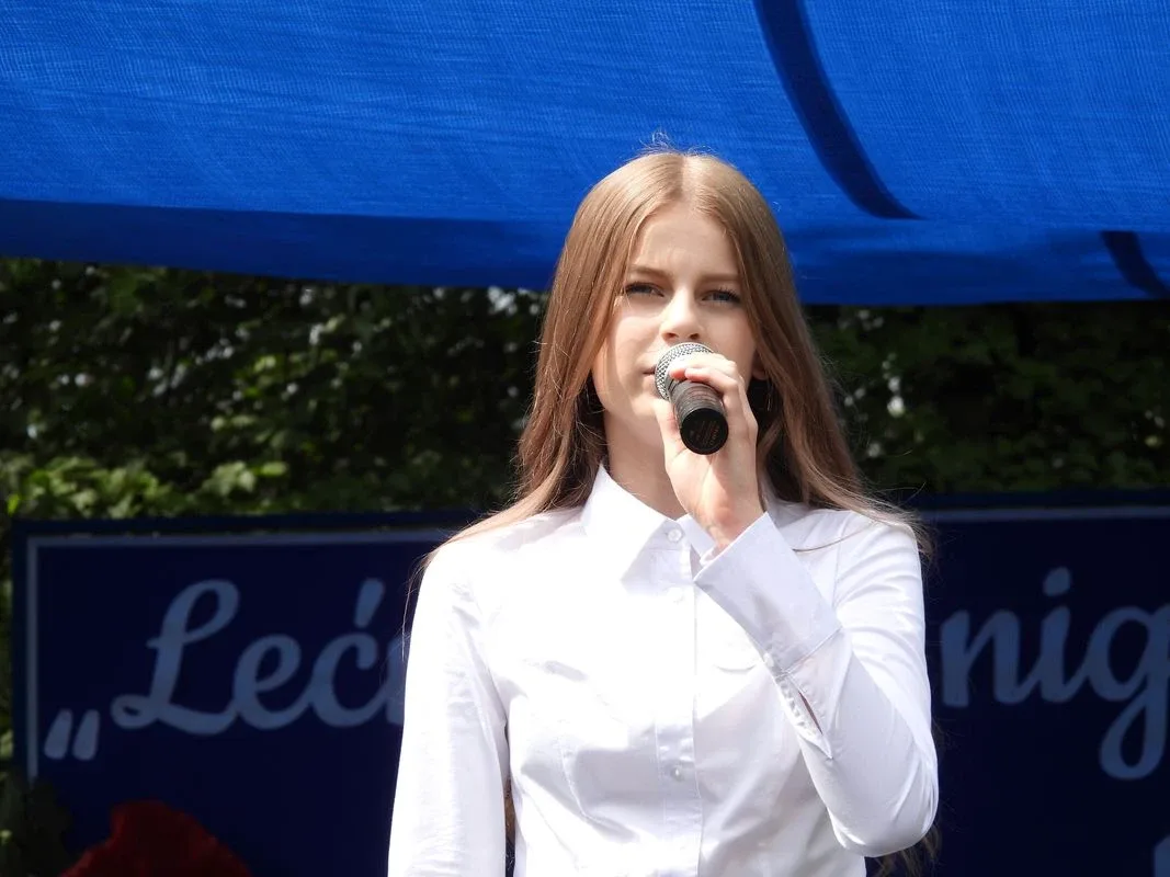 Szkoła Podstawowa w Orle otrzymała imię i sztandar. Zdjęcia, wideo