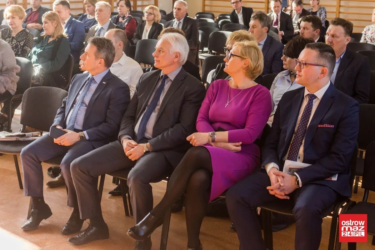 Minister środowiska spotkał się z mieszkańcami Ostrowi Mazowieckiej (zdjęcia, wideo)