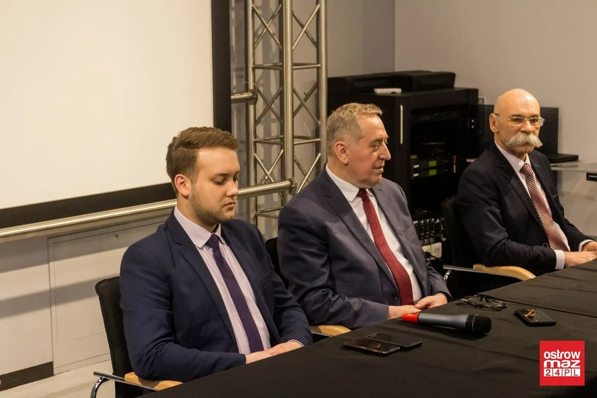 Minister środowiska spotkał się z mieszkańcami Ostrowi Mazowieckiej (zdjęcia, wideo)