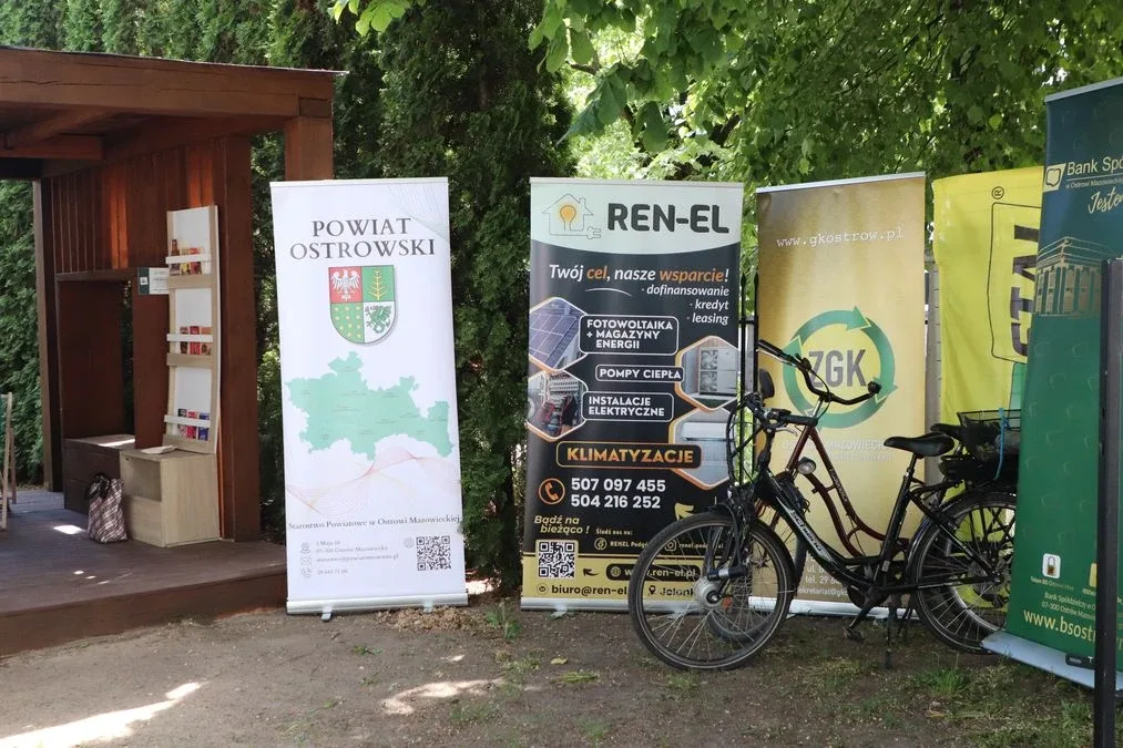 XV Ostrowski Piknik z Książką przyciągnął tłumy mieszkańców! (zdjęcia)