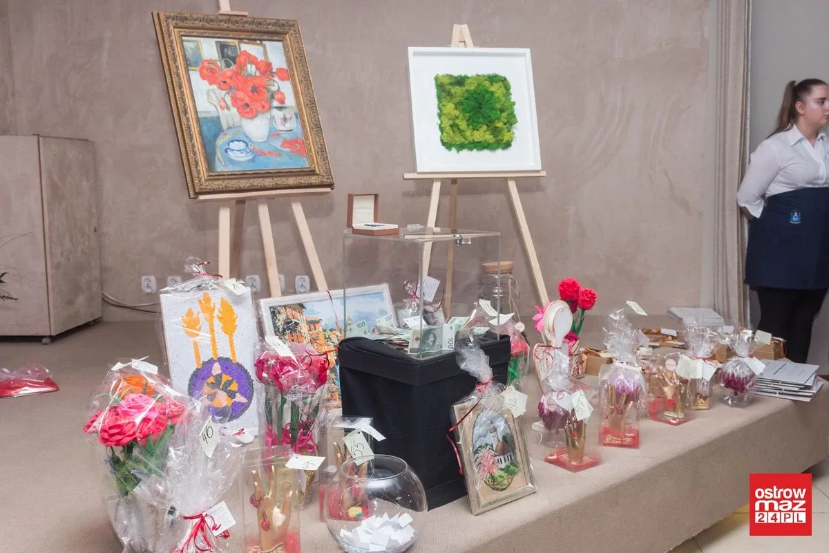 Bal charytatywny dla Tosi i Alana (zdjęcia, wideo)