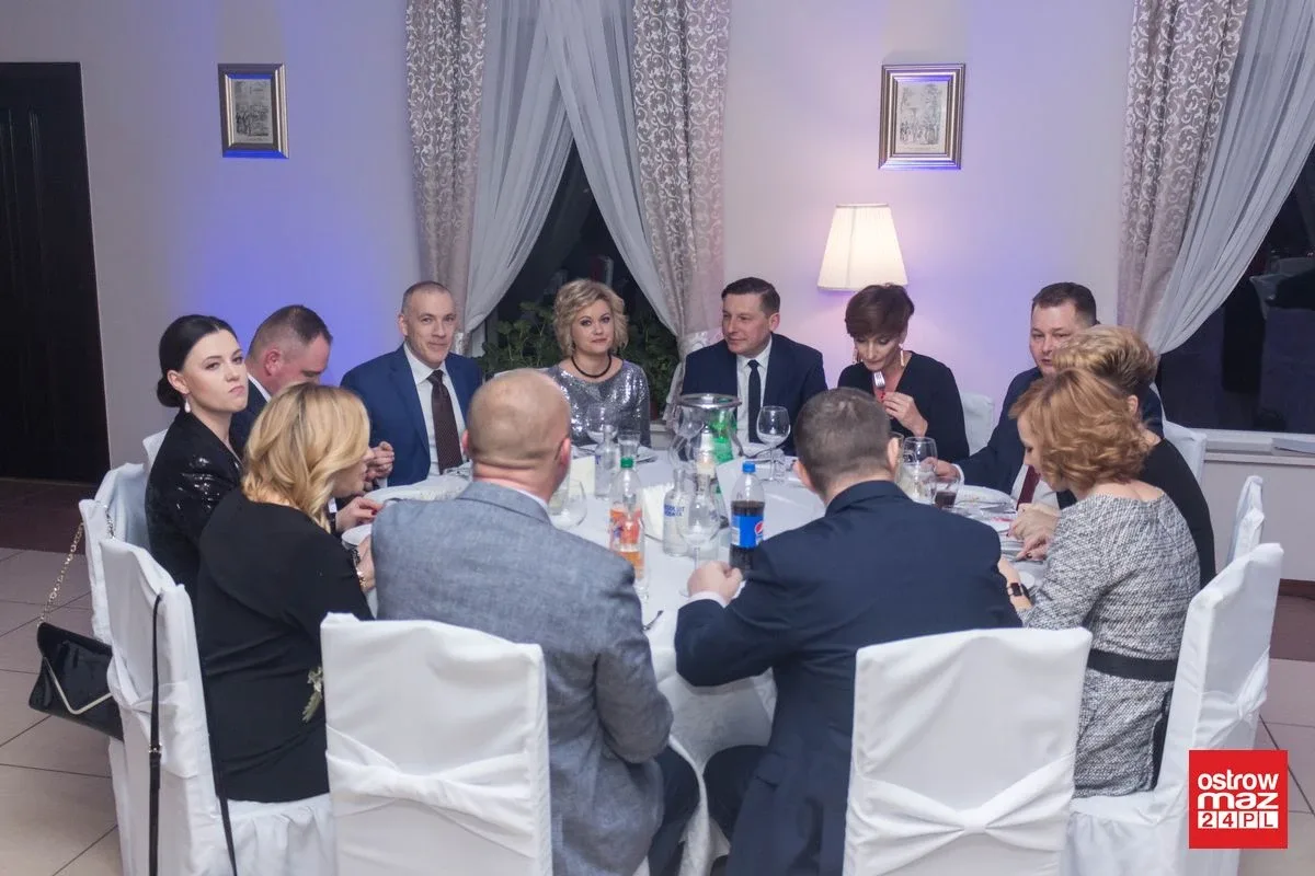 Bal charytatywny dla Tosi i Alana (zdjęcia, wideo)