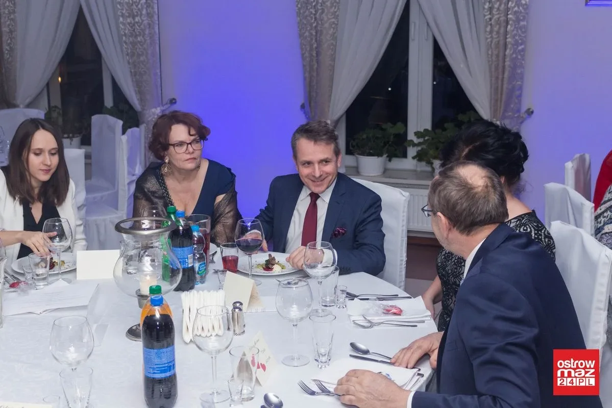 Bal charytatywny dla Tosi i Alana (zdjęcia, wideo)