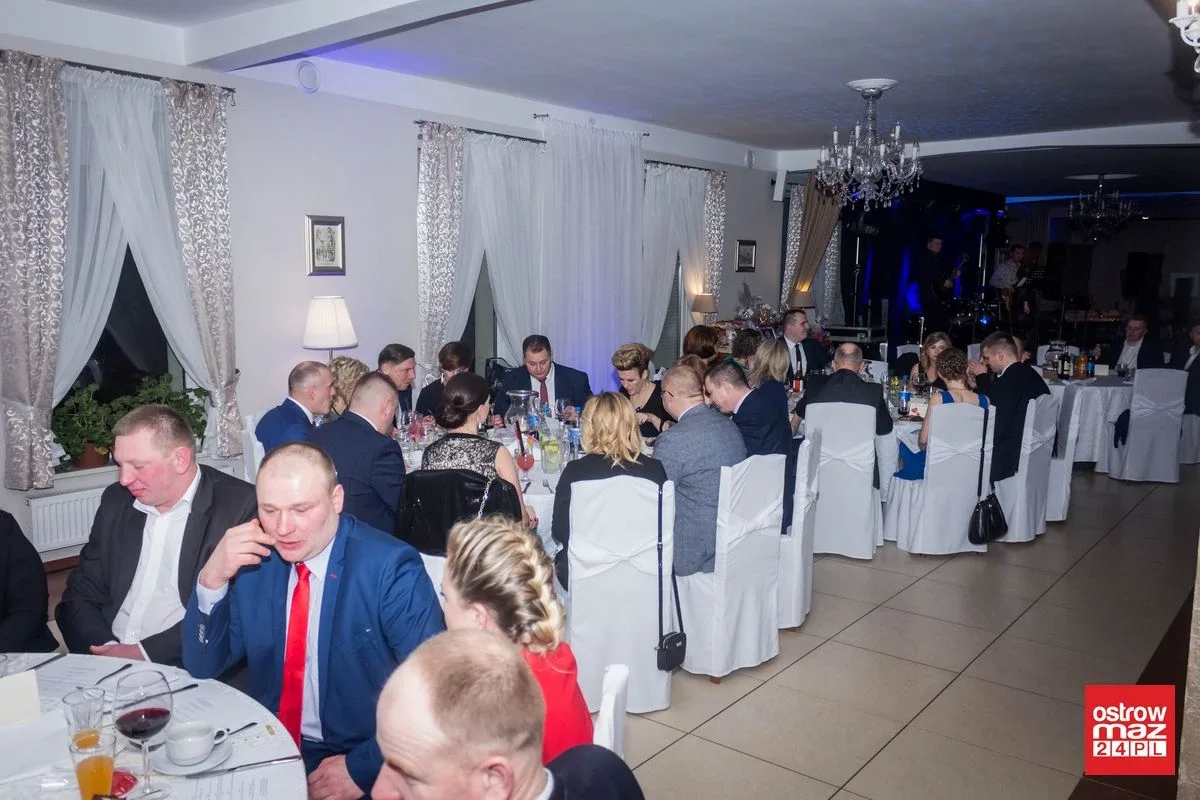 Bal charytatywny dla Tosi i Alana (zdjęcia, wideo)