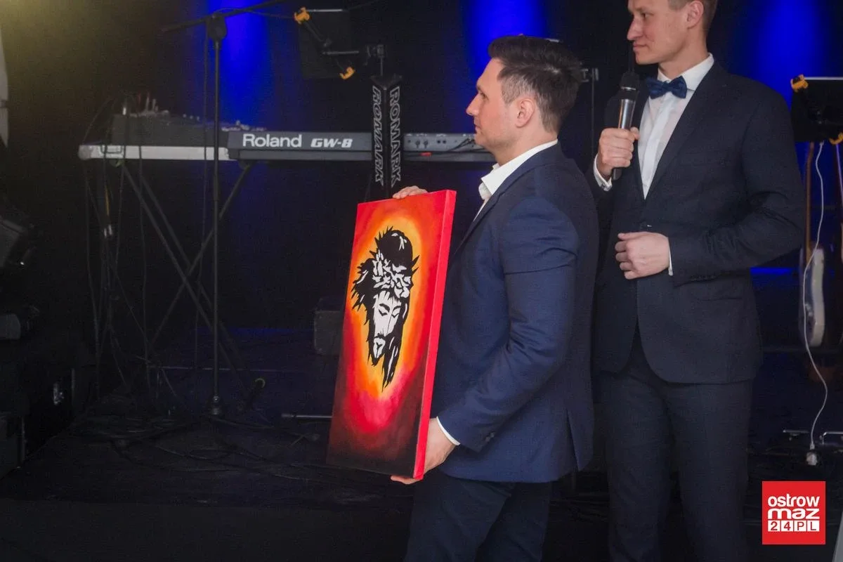 Bal charytatywny dla Tosi i Alana (zdjęcia, wideo)