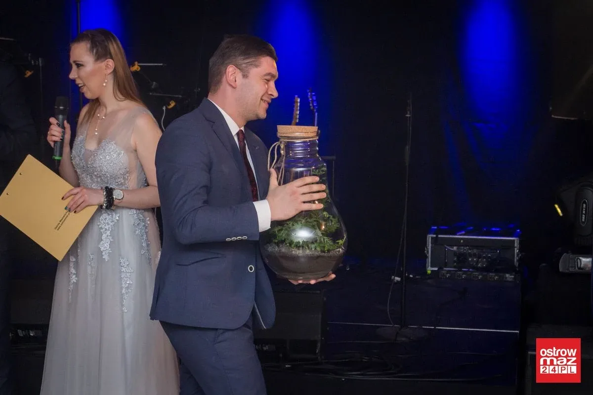 Bal charytatywny dla Tosi i Alana (zdjęcia, wideo)
