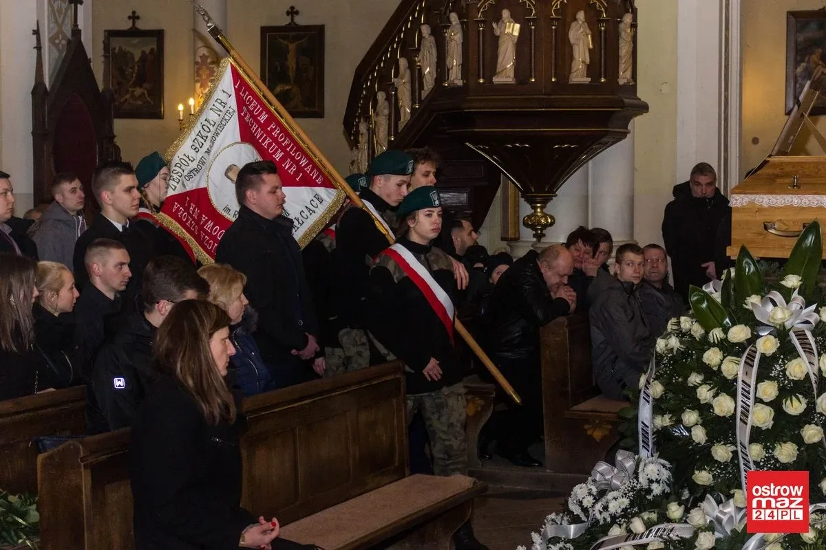 Ostatnia droga śp. Radosława Zalewskiego (zdjęcia)