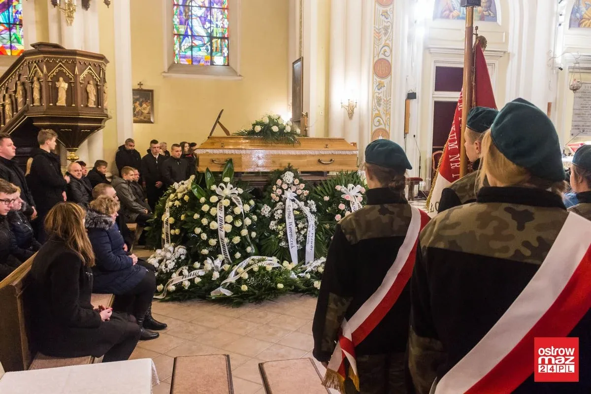 Ostatnia droga śp. Radosława Zalewskiego (zdjęcia)