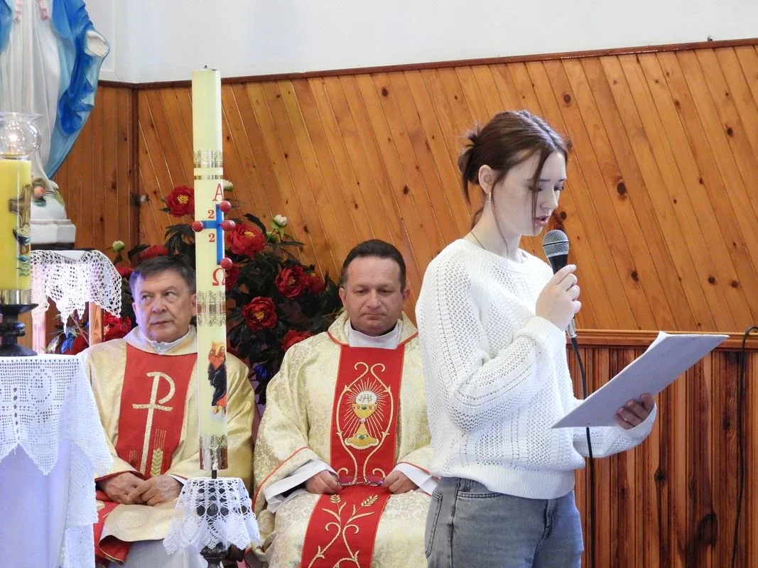 Szkoła Podstawowa w Orle otrzymała imię i sztandar. Zdjęcia, wideo