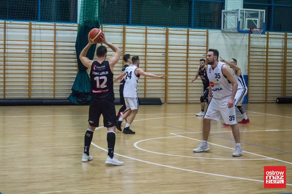Sokół bez punktów w starciu ze Startem (zdjęcia, wideo)
