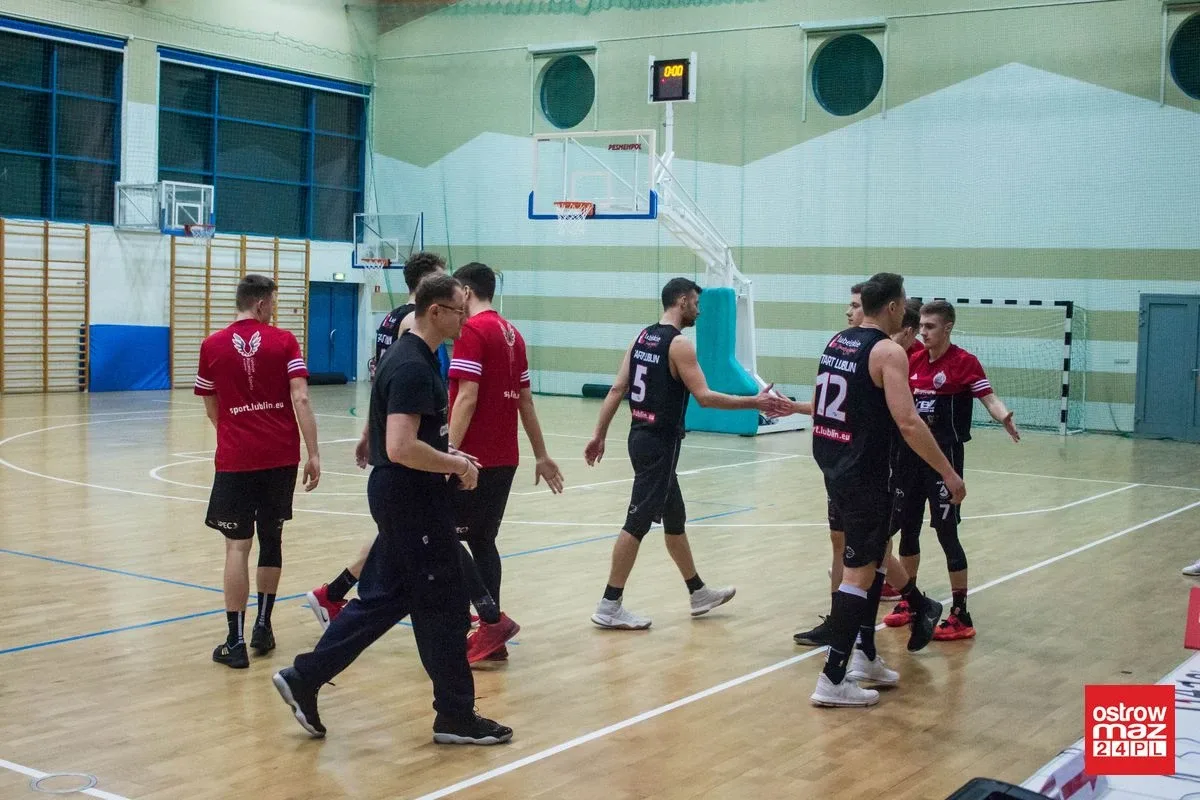 Sokół bez punktów w starciu ze Startem (zdjęcia, wideo)