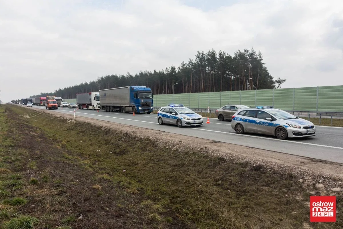 Śmiertelny wypadek na S8. Uwaga! Ogromny korek (zdjęcia, aktualizacja)