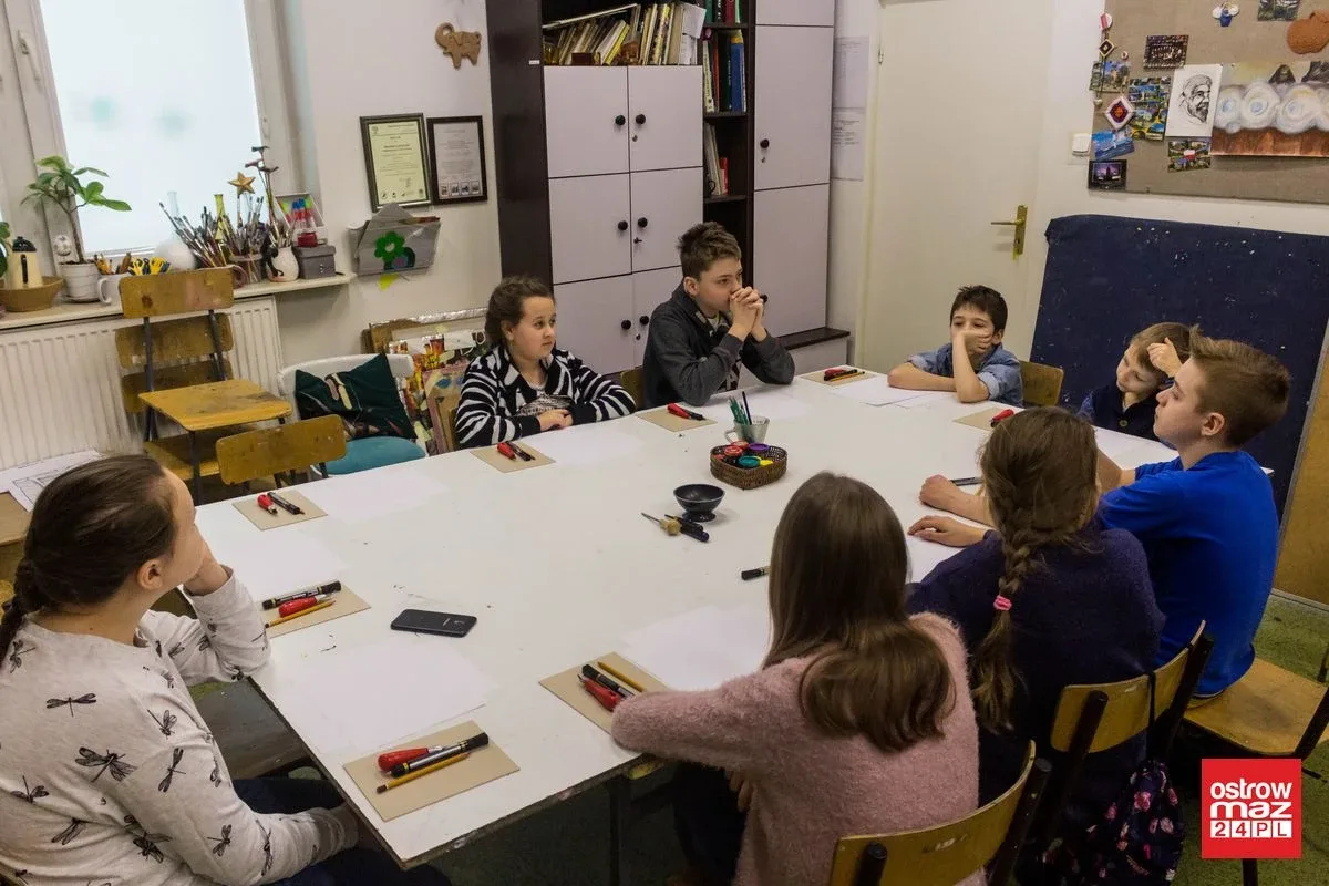 Feryjne spotkanie z grafiką warsztatową (zdjęcia)