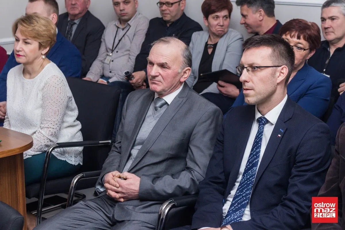 Budżet w powiecie uchwalony (zdjęcia, wideo)