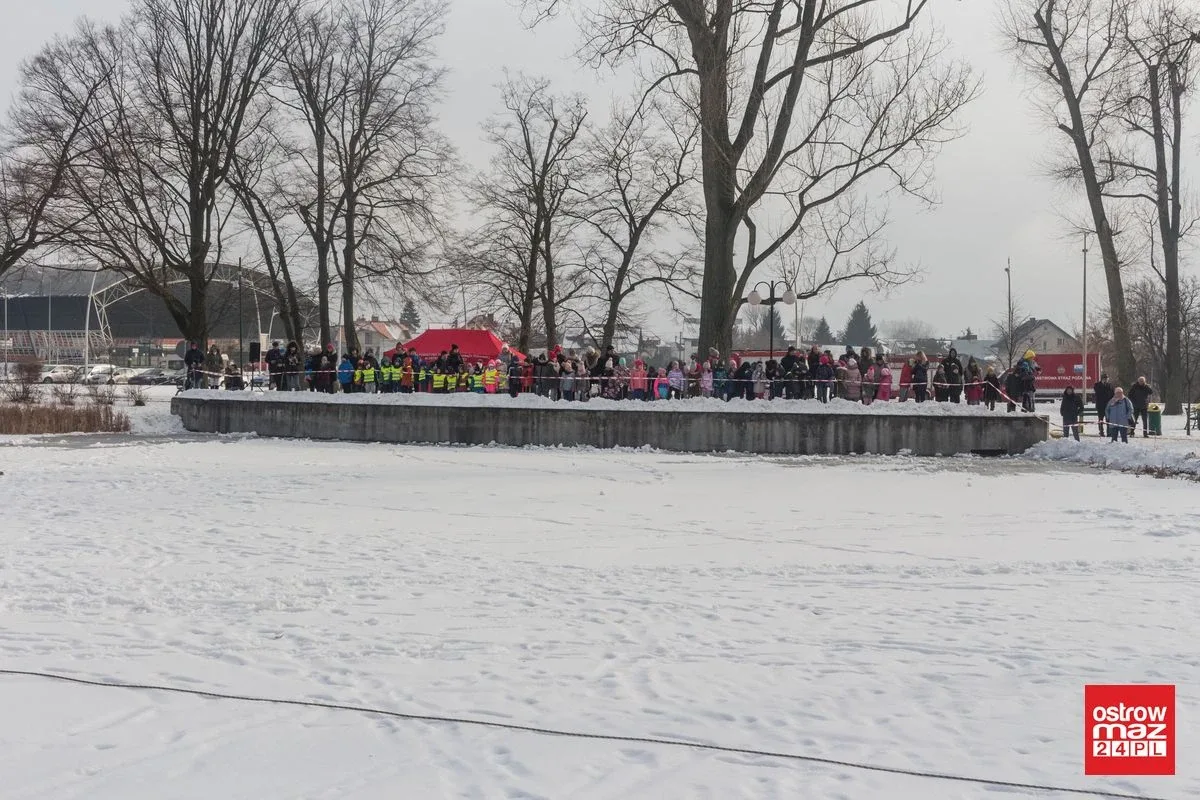 Pokaz ratownictwa lodowego (zdjęcia, wideo)