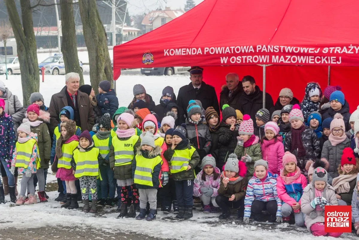 Pokaz ratownictwa lodowego (zdjęcia, wideo)