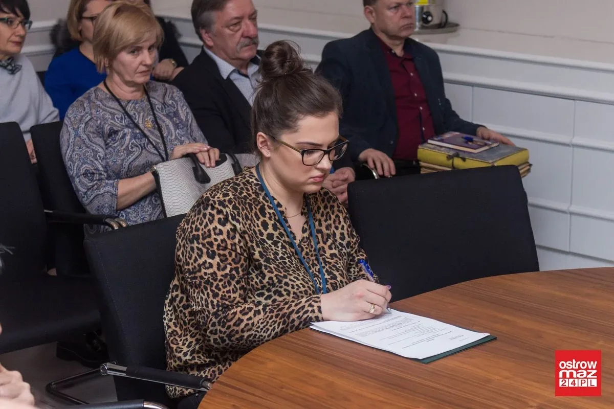Powiatowy zespół zarządzania kryzysowego omówił plan pracy na 2019 rok (zdjęcia)