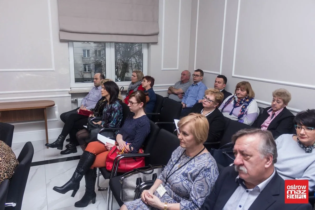 Powiatowy zespół zarządzania kryzysowego omówił plan pracy na 2019 rok (zdjęcia)