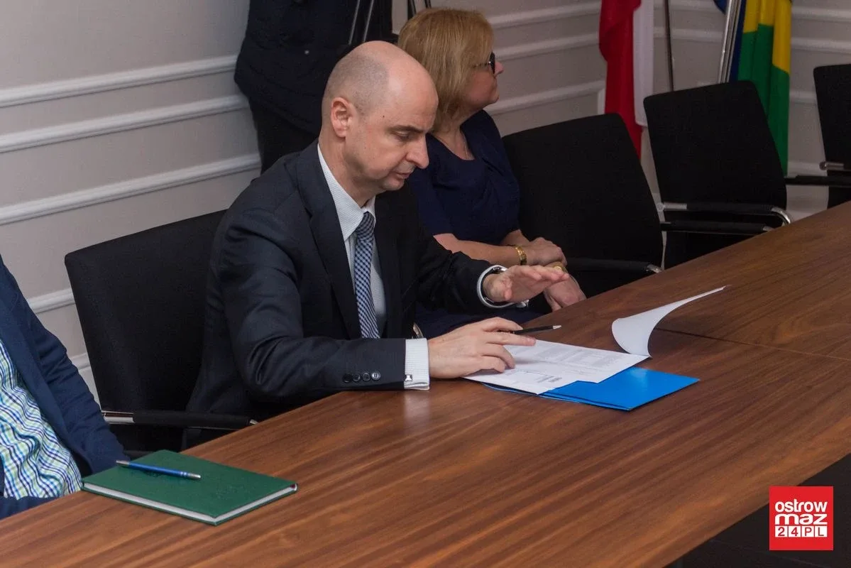 Powiatowy zespół zarządzania kryzysowego omówił plan pracy na 2019 rok (zdjęcia)