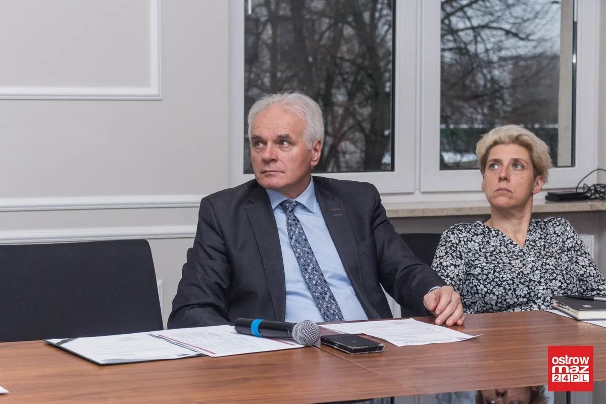Powiatowy zespół zarządzania kryzysowego omówił plan pracy na 2019 rok (zdjęcia)