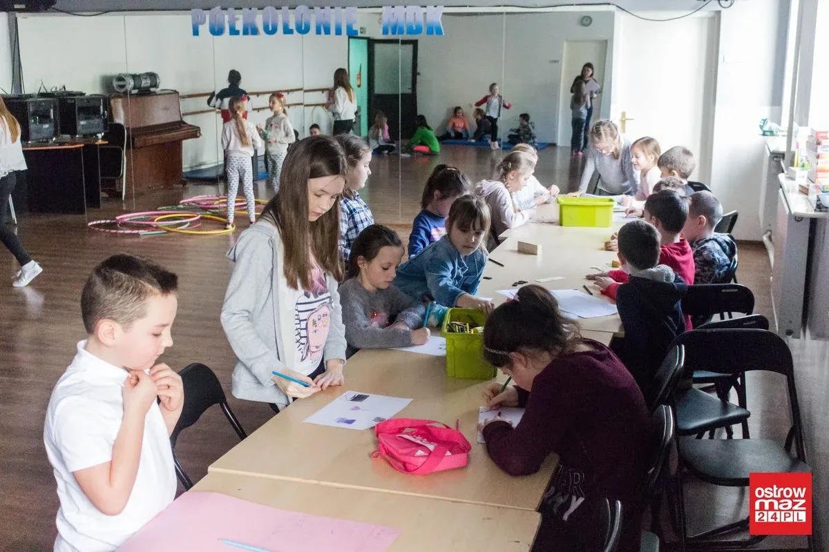 Półkolonie w ostrowskim domu kultury (zdjęcia)