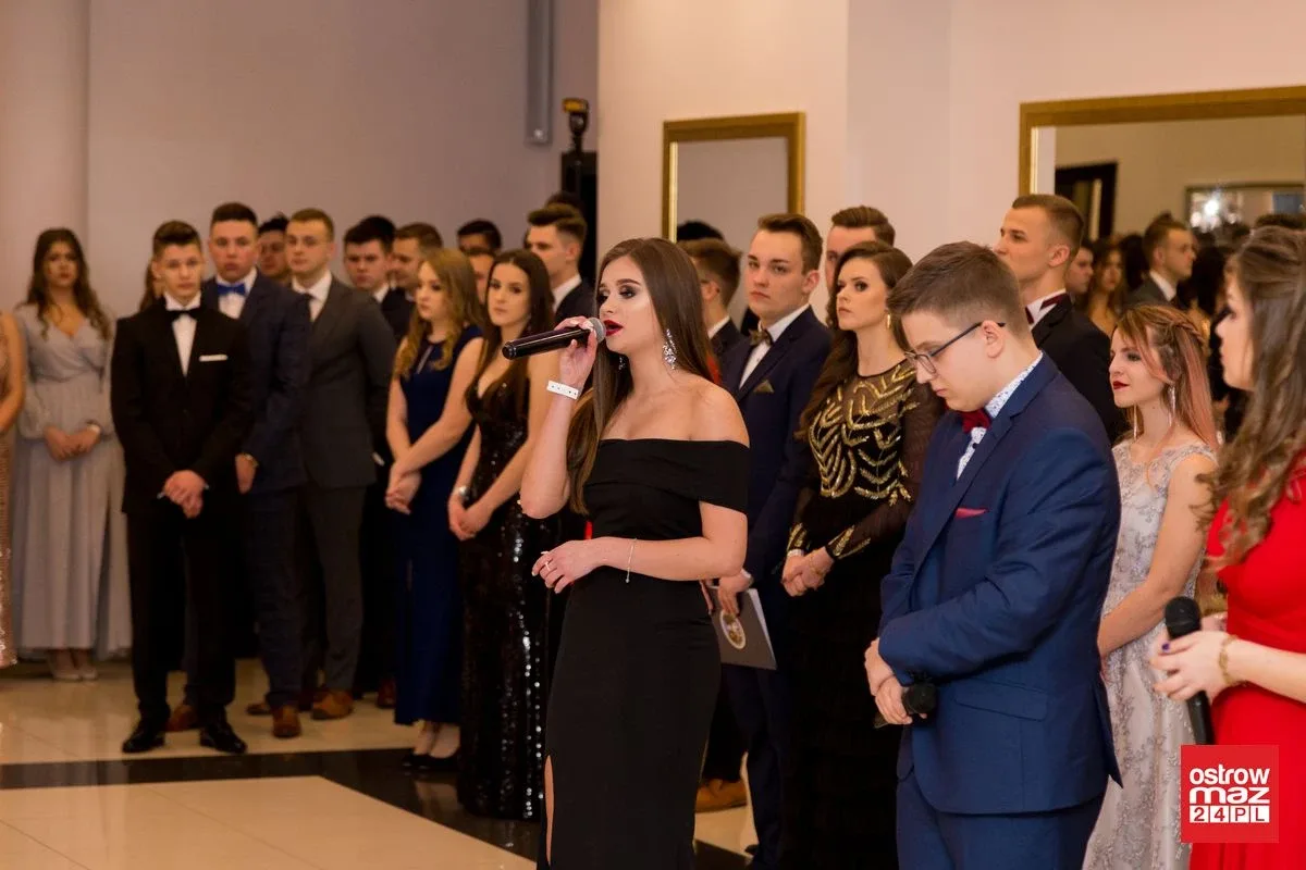 Studniówka LO im. Mikołaja Kopernika w Ostrowi Mazowieckiej (zdjęcia, wideo)
