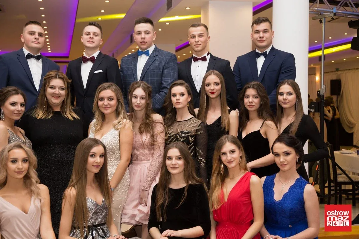 Studniówka LO im. Mikołaja Kopernika w Ostrowi Mazowieckiej (zdjęcia, wideo)