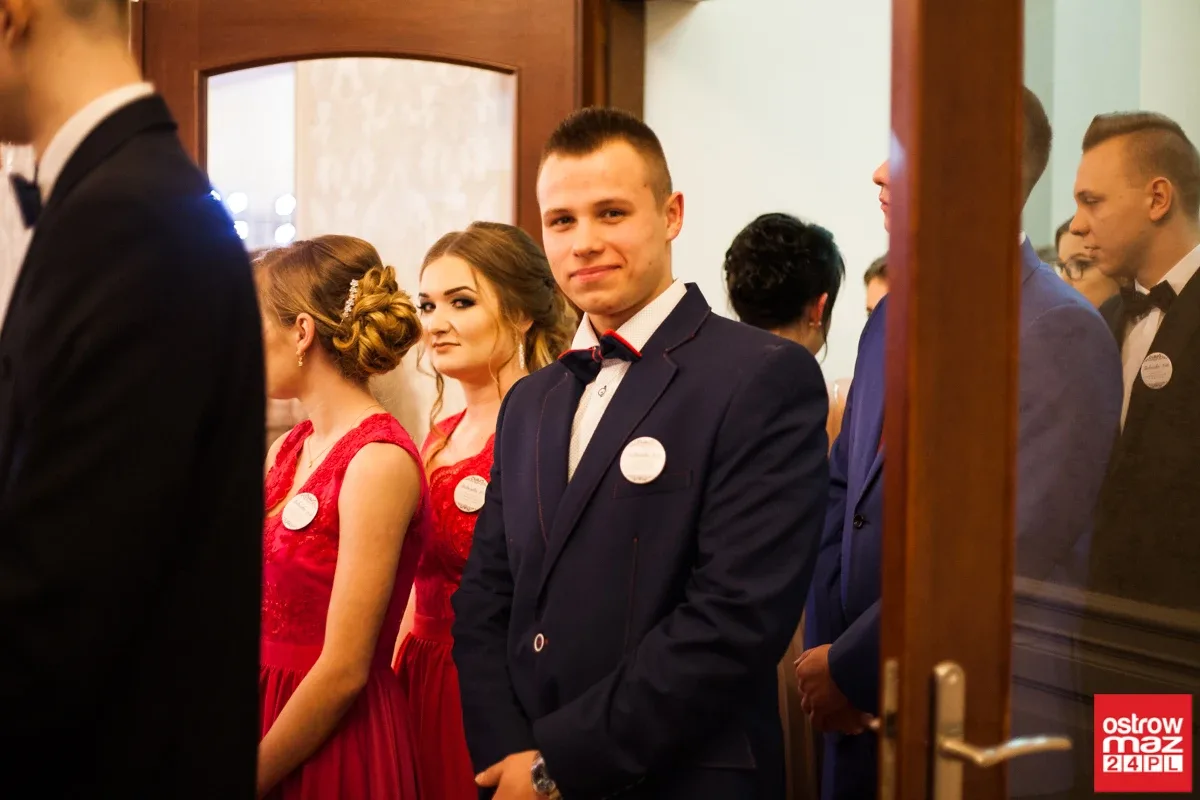 Studniówka ZS w Małkini Górnej - jak to było w zeszłym roku?