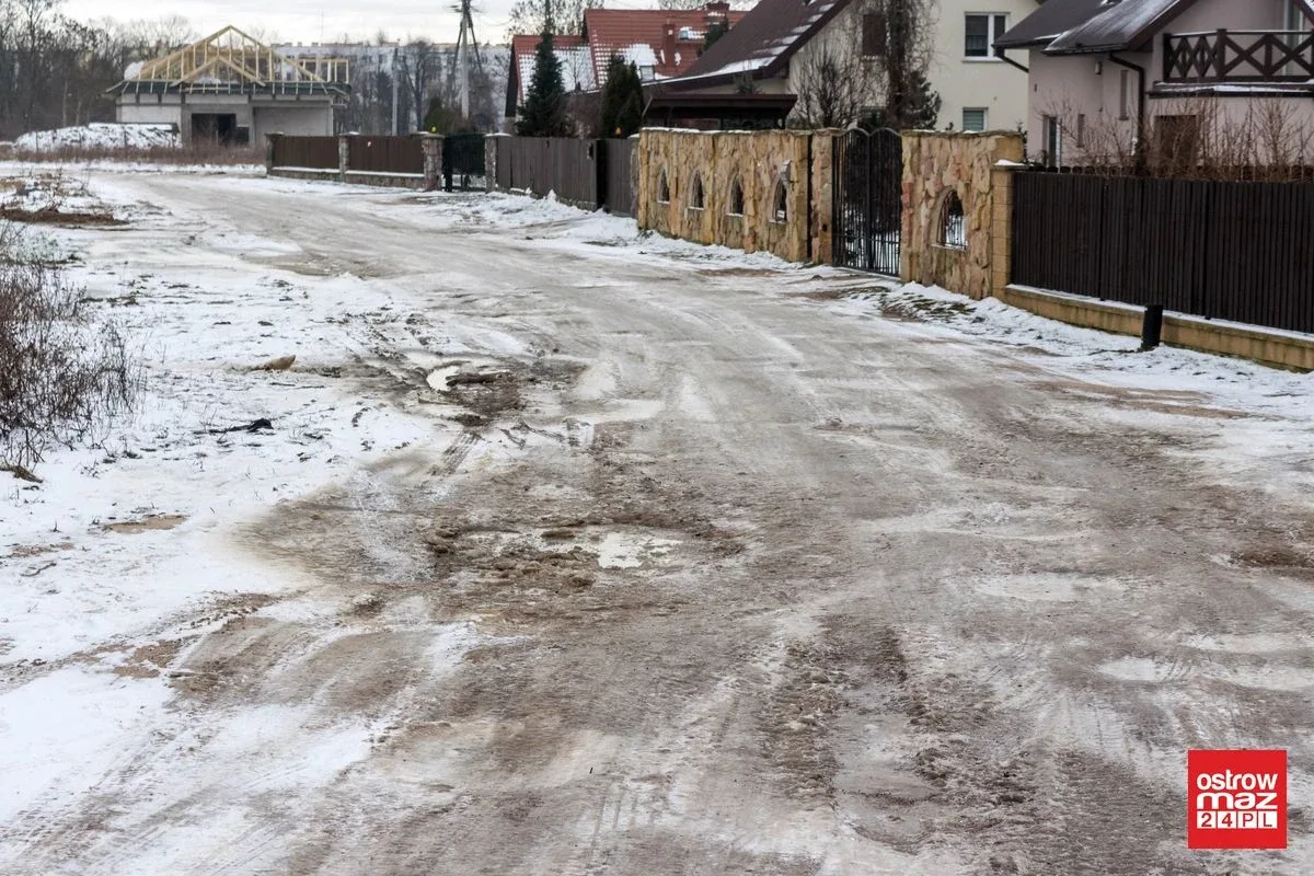 Wracamy do tematu: Agonalny stan ulicy Jana Najmoły (zdjęcia)
