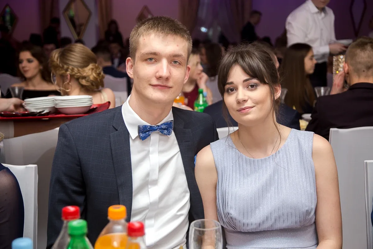 Kolejna porcja zdjęć i wideo z balu studniówkowego Rubinka
