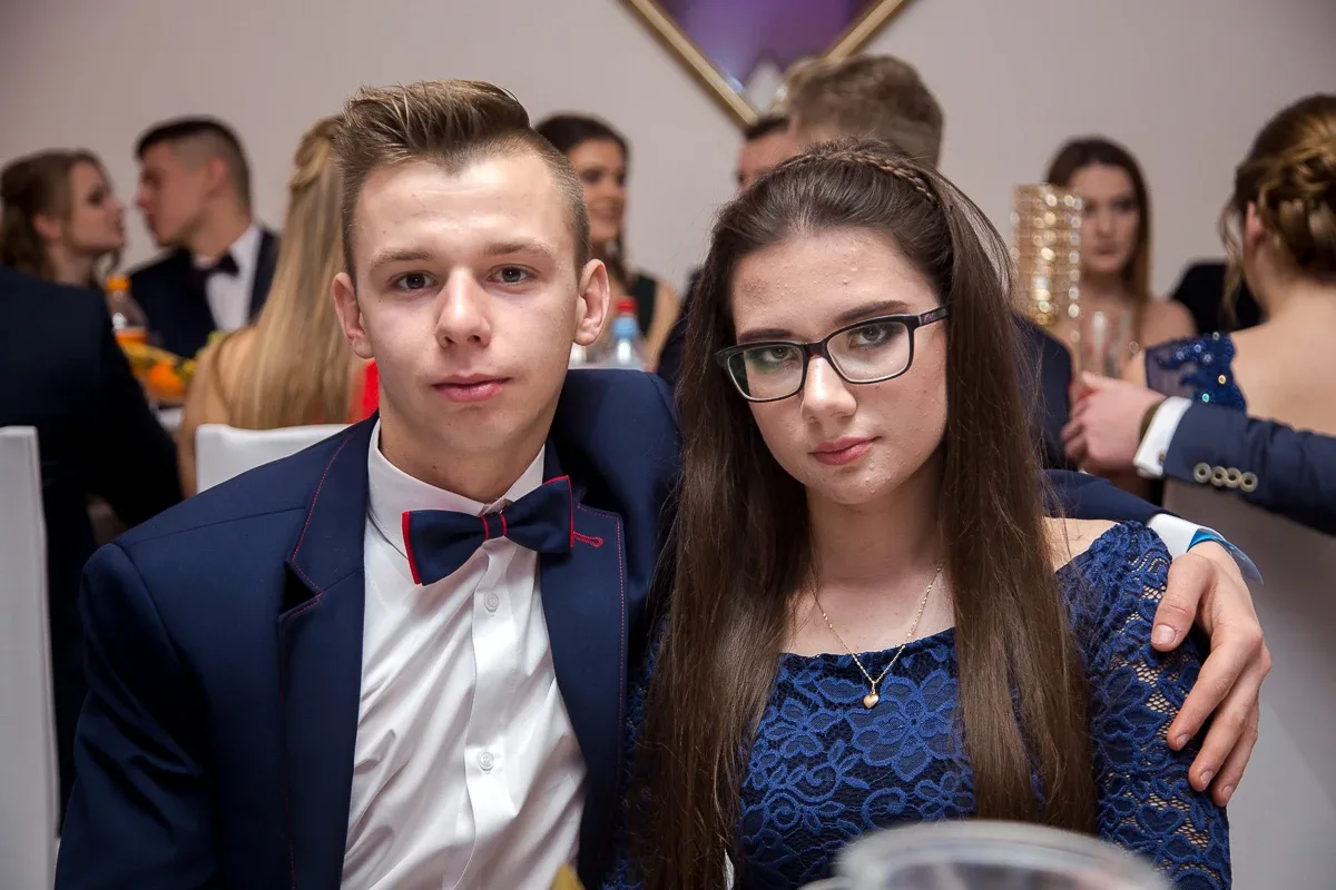 Kolejna porcja zdjęć i wideo z balu studniówkowego Rubinka