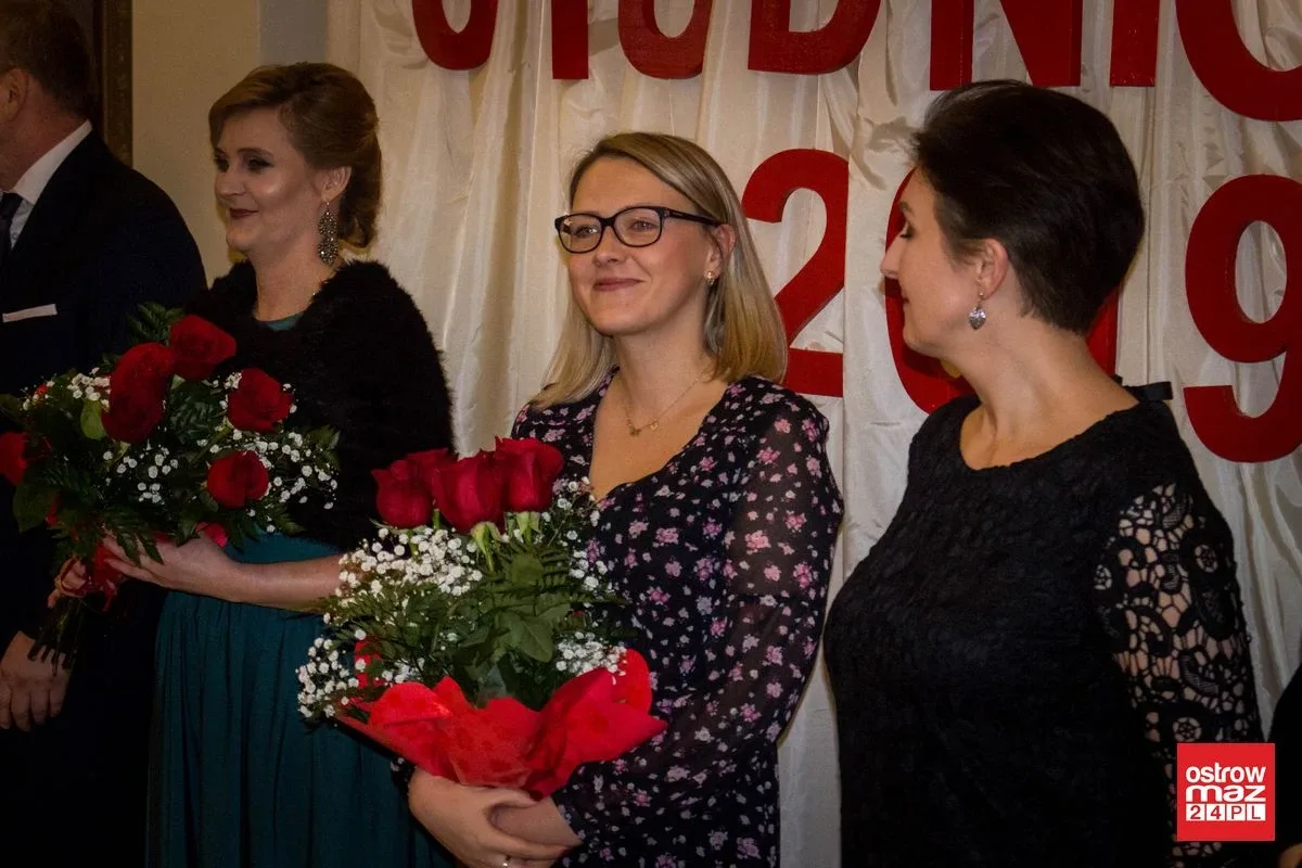 Studniówka ZS CKR w Starym Lubiejewie (zdjęcia, wideo)