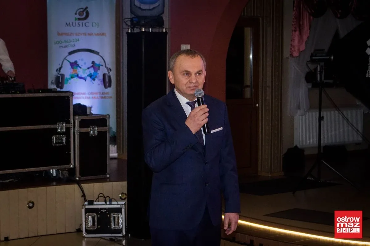 Studniówka ZS CKR w Starym Lubiejewie (zdjęcia, wideo)