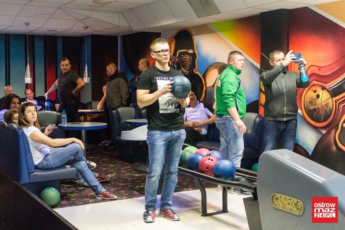 Qumple niepokonani w drużynowej lidze bowlingowej (zdjęcia, wideo)