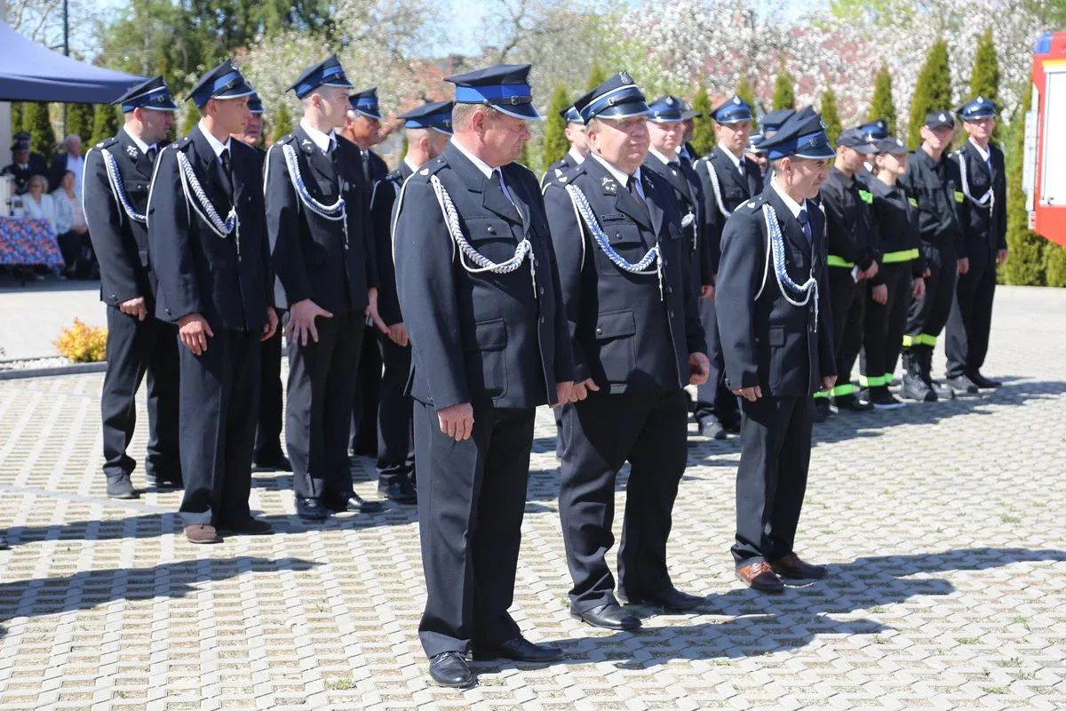 Podwójna uroczystość w Wąsewie: Święto Konstytucji 3 Maja i Dzień Strażaka. Zobaczcie zdjęcia