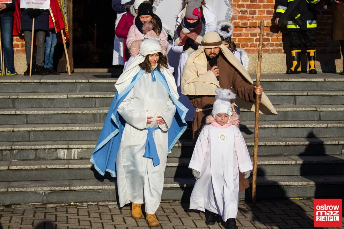 Orszak Trzech Króli w Wąsewie (zdjęcia, wideo)