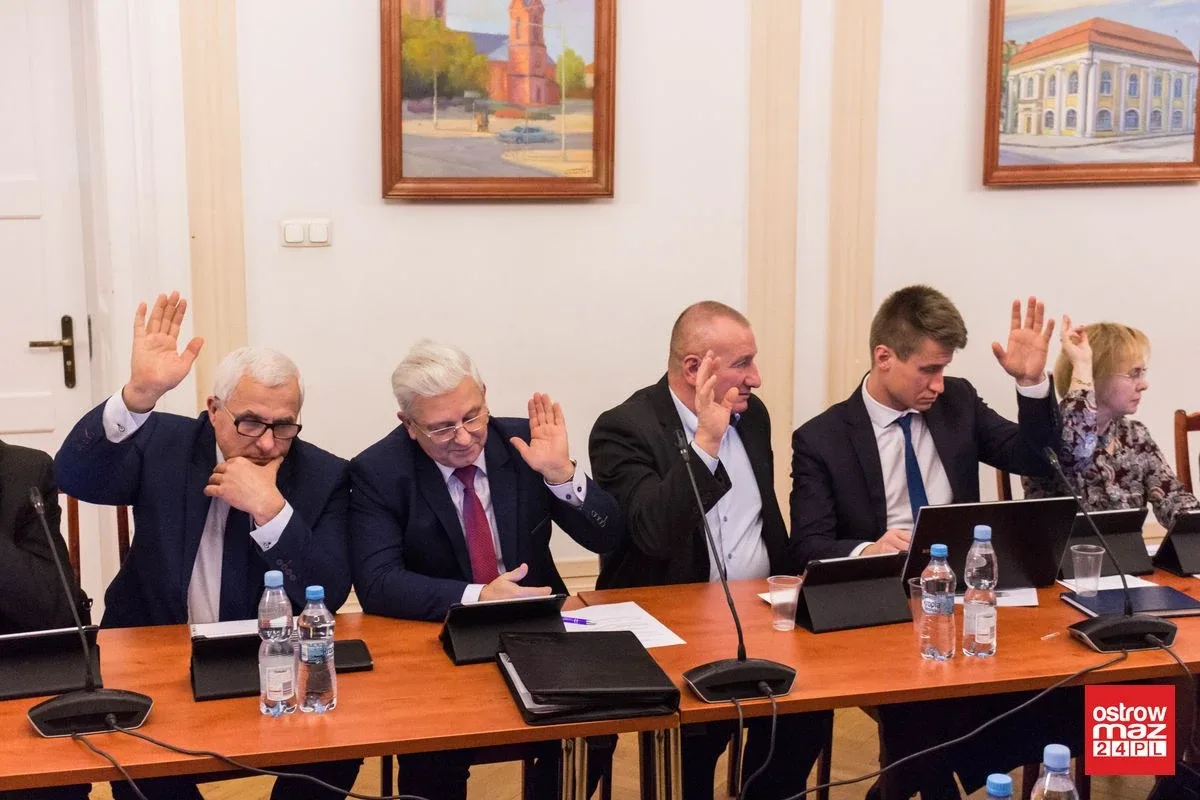 W czasie ciszy nocnej alkoholu nie kupisz (zdjęcia)