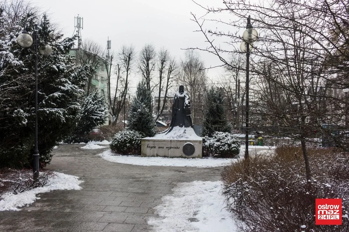 Zaśnieżona Ostrów Mazowiecka (zdjęcia)