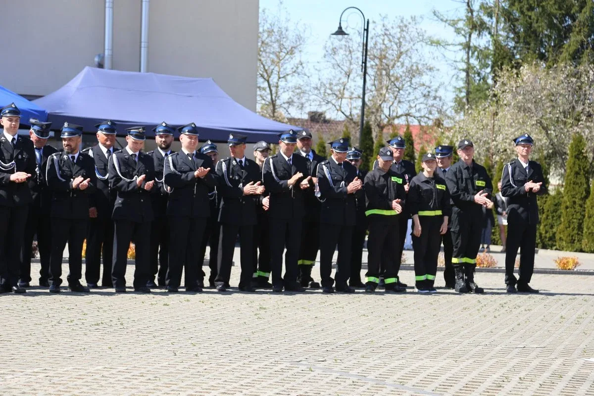 Podwójna uroczystość w Wąsewie: Święto Konstytucji 3 Maja i Dzień Strażaka. Zobaczcie zdjęcia