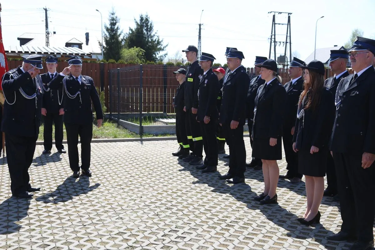 Podwójna uroczystość w Wąsewie: Święto Konstytucji 3 Maja i Dzień Strażaka. Zobaczcie zdjęcia