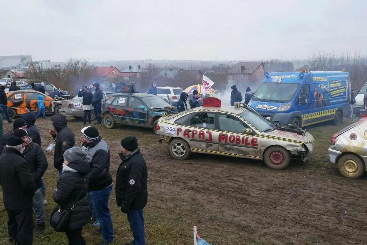 Finał Polskiej Ligi Wraków (zdjęcia, wideo)