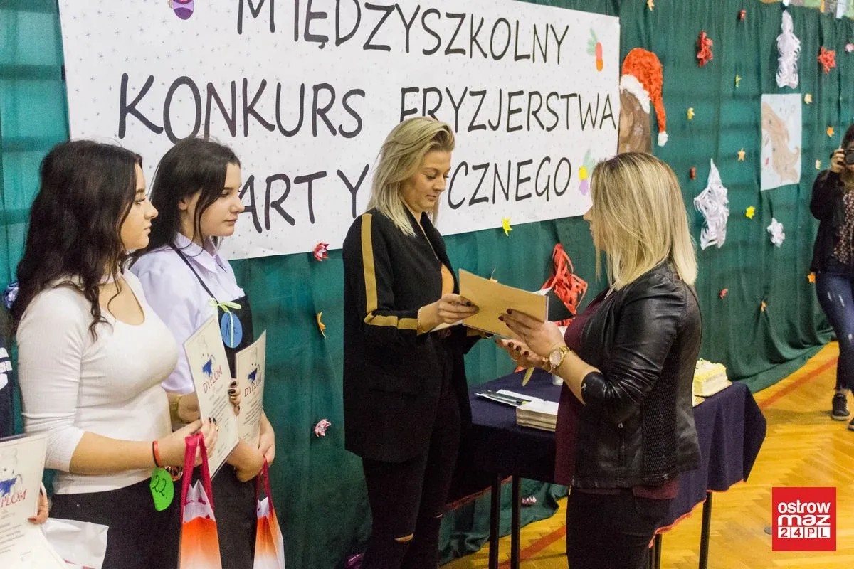 "Broadway Show". Konkurs fryzjerstwa artystycznego (zdjęcia, wideo)