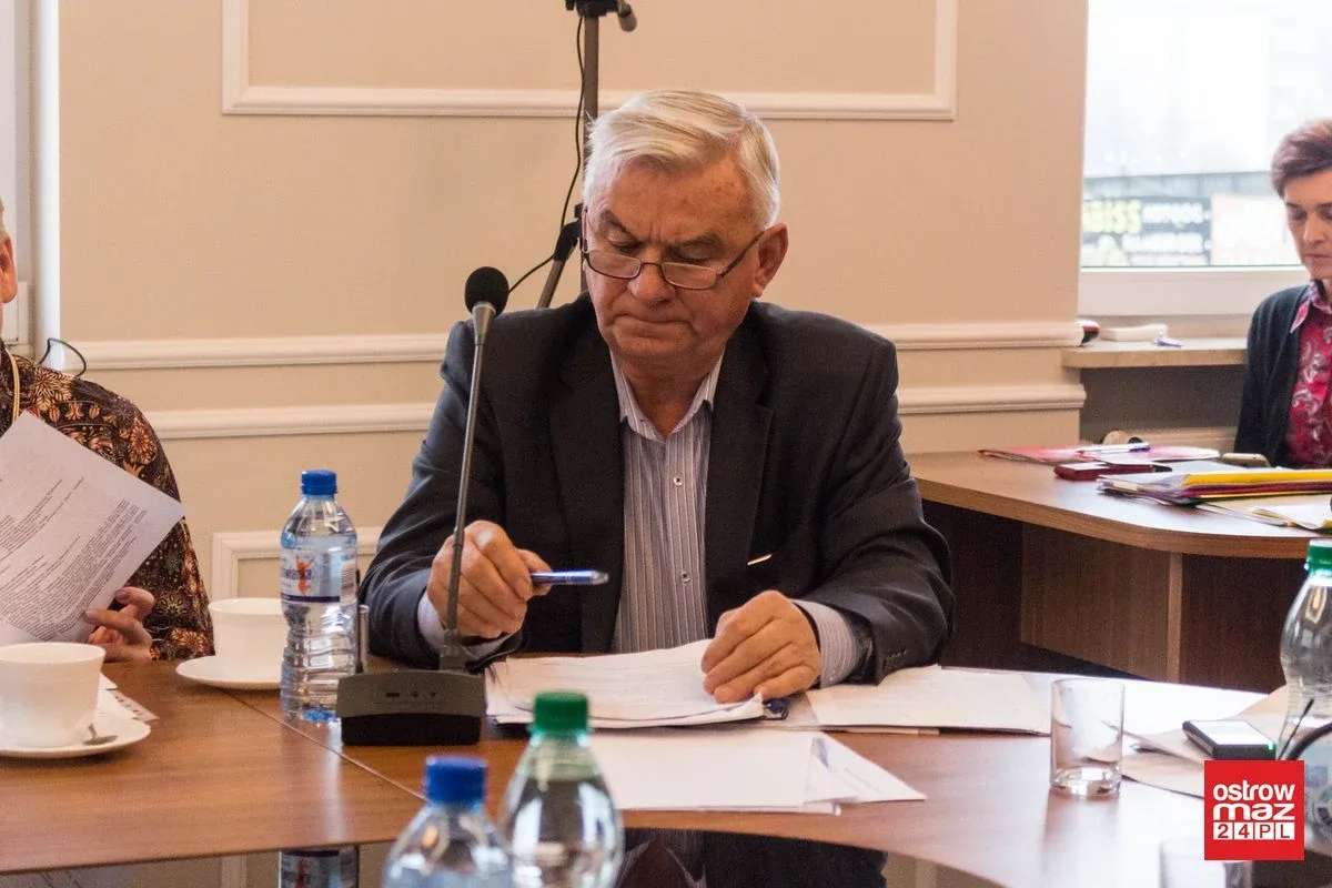 W powiecie wybrano składy komisji stałych rady (zdjęcia, wideo)