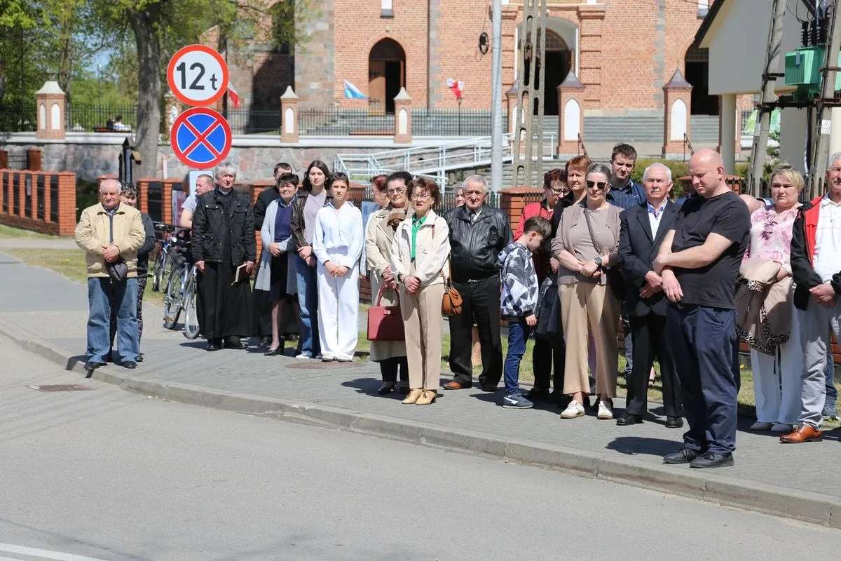 Podwójna uroczystość w Wąsewie: Święto Konstytucji 3 Maja i Dzień Strażaka. Zobaczcie zdjęcia