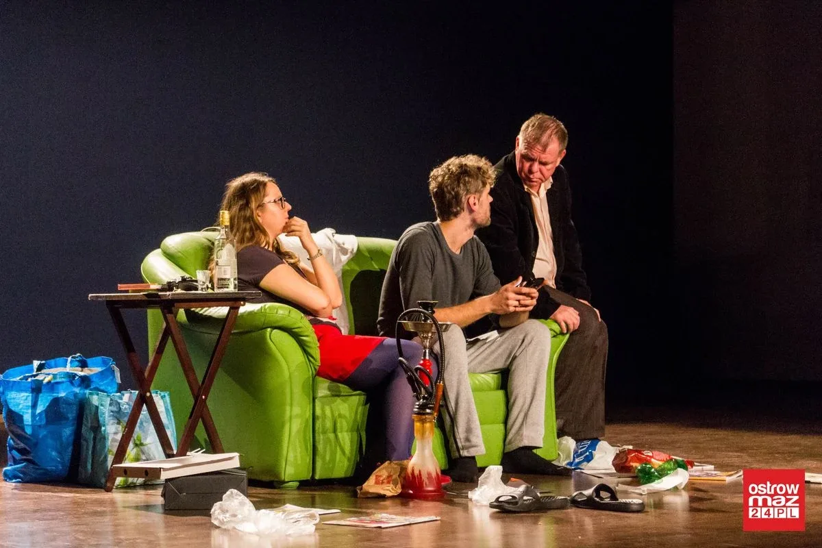"Wigilia po polsku" w wykonaniu Teatru Podaj Dalej (zdjęcia, wideo)