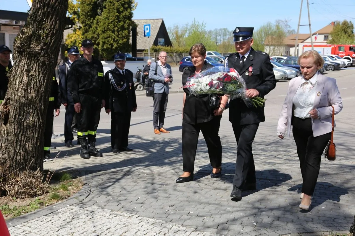Podwójna uroczystość w Wąsewie: Święto Konstytucji 3 Maja i Dzień Strażaka. Zobaczcie zdjęcia
